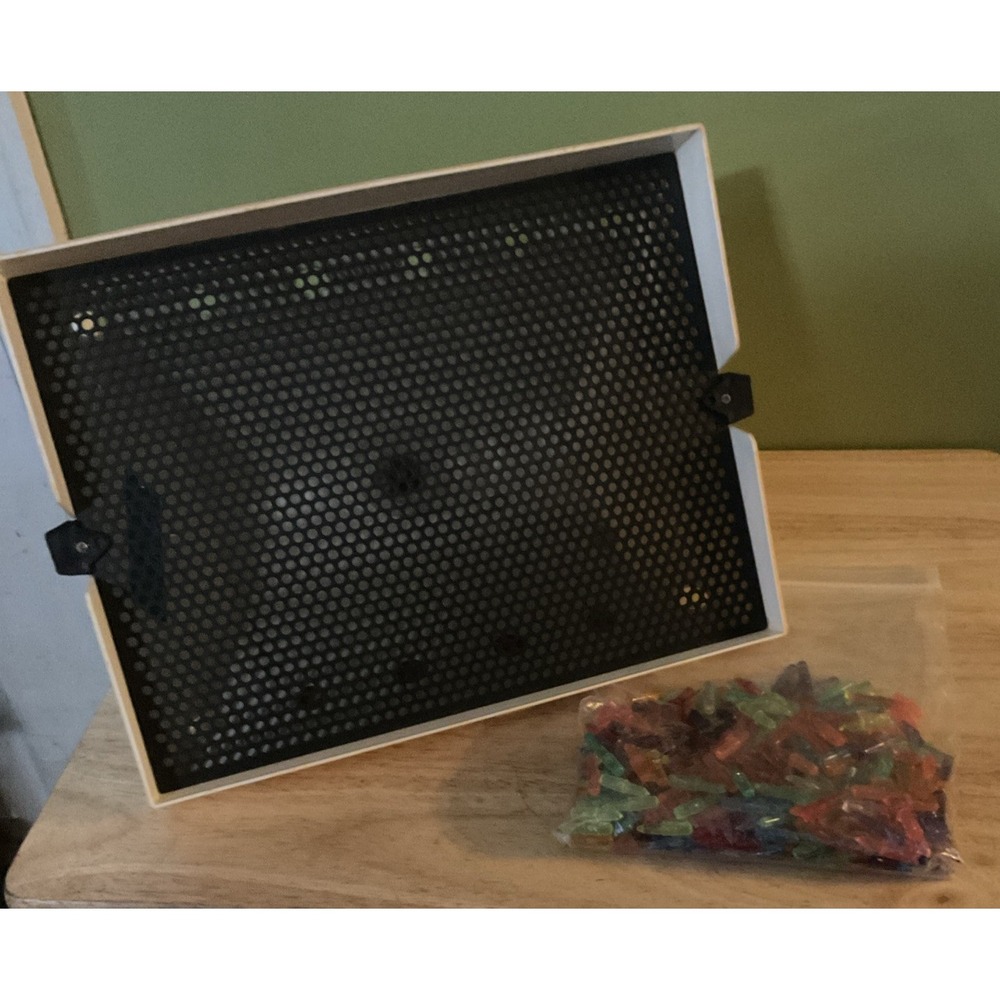 Vintage Lite Brite With 382 Pegs, No‎ Box Or Papers, Tested And Works